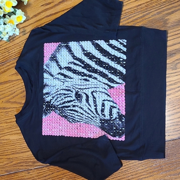 Justice Sequined Zebra Top - Girl's 6 - Picture 2 of 6